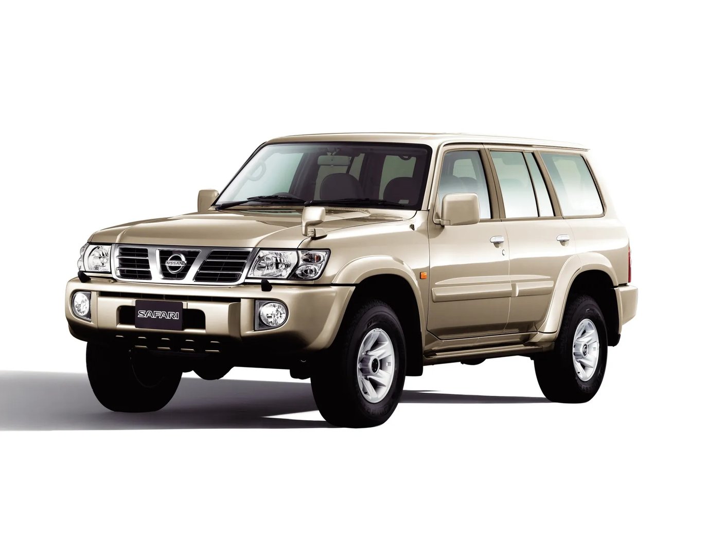 Nissan_Safari_5_generation__SUV_5-doors__1.jpg