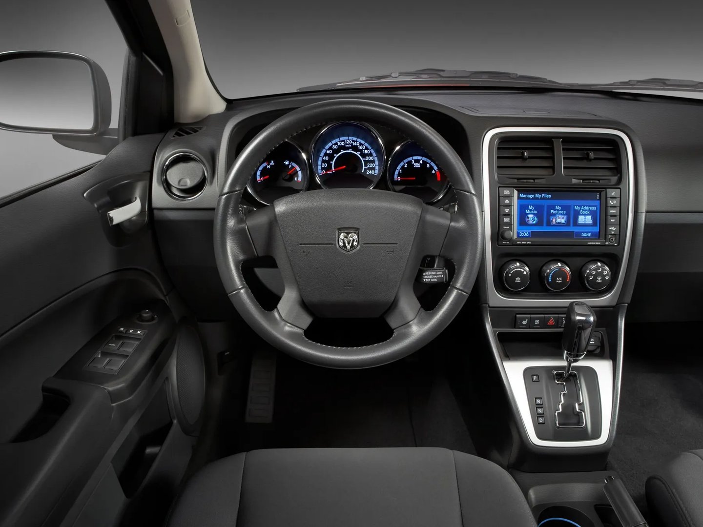 Dodge_Caliber_1_generation_restyling__Hatchback_5-door__6.jpg