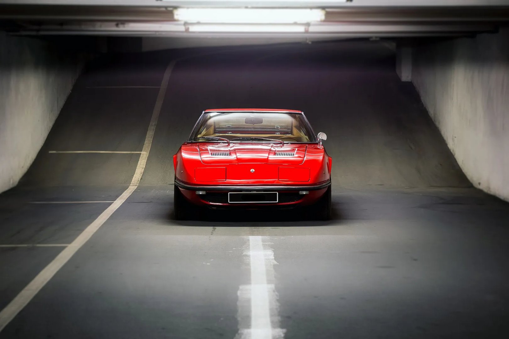 Maserati_Indy_1_generation__Coupe__2.jpg