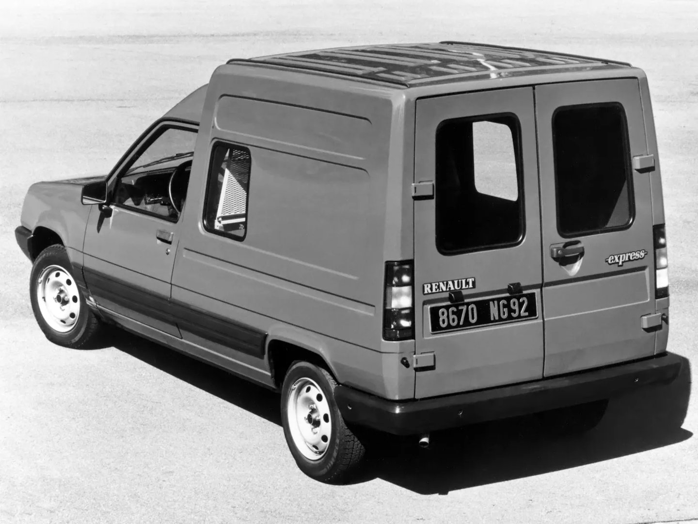 Renault_Express_1_generation__Van__3.jpg