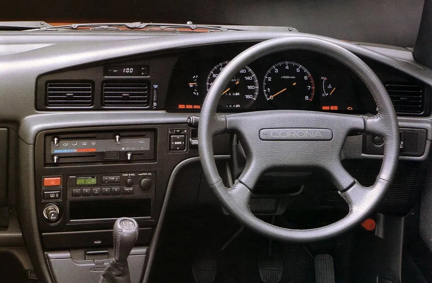 Toyota_Corona_9_generation__Sedan__4.jpg