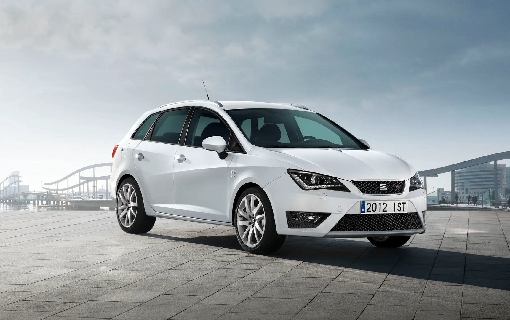 SEAT_Ibiza_4_generation_restyling__Estate_5-door__10.jpg