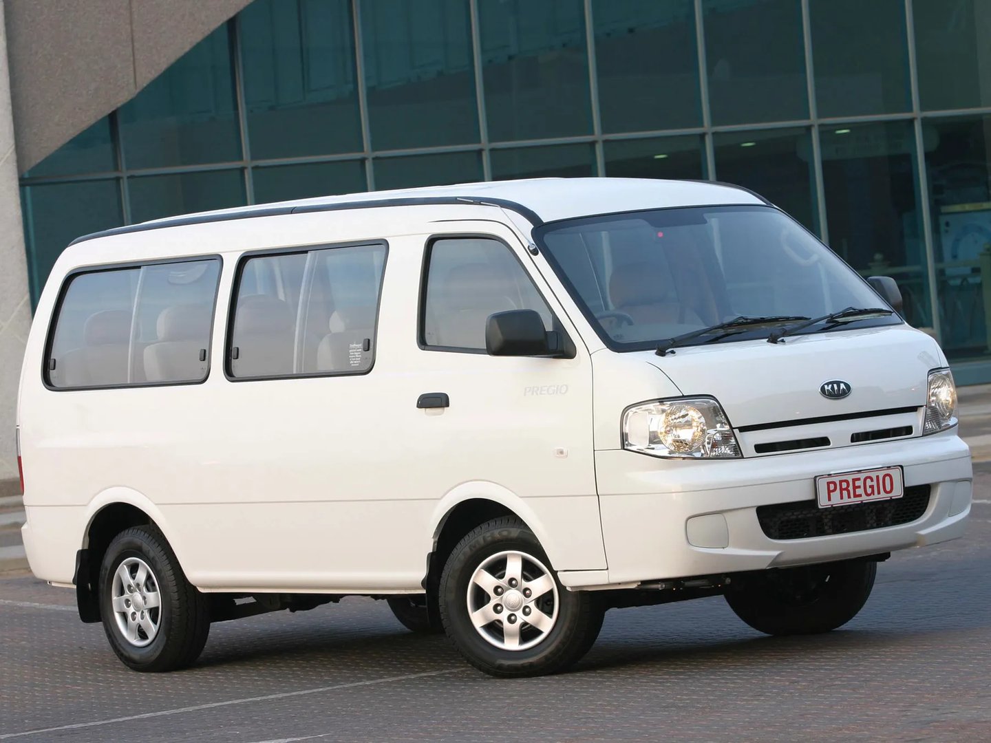 1 generation, restyling 