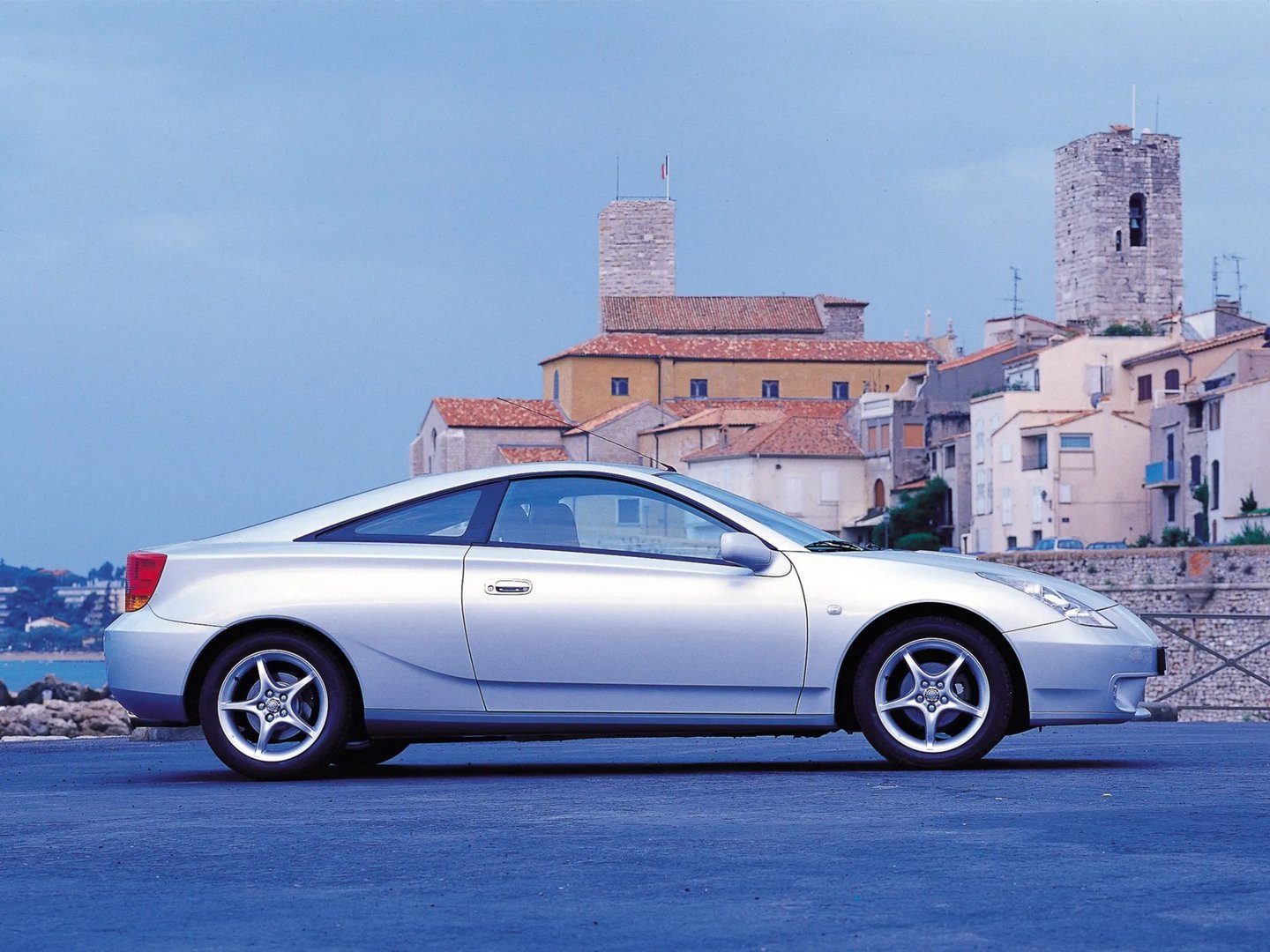 Toyota_Celica_7_generation__Hatchback_3-door__10.jpg