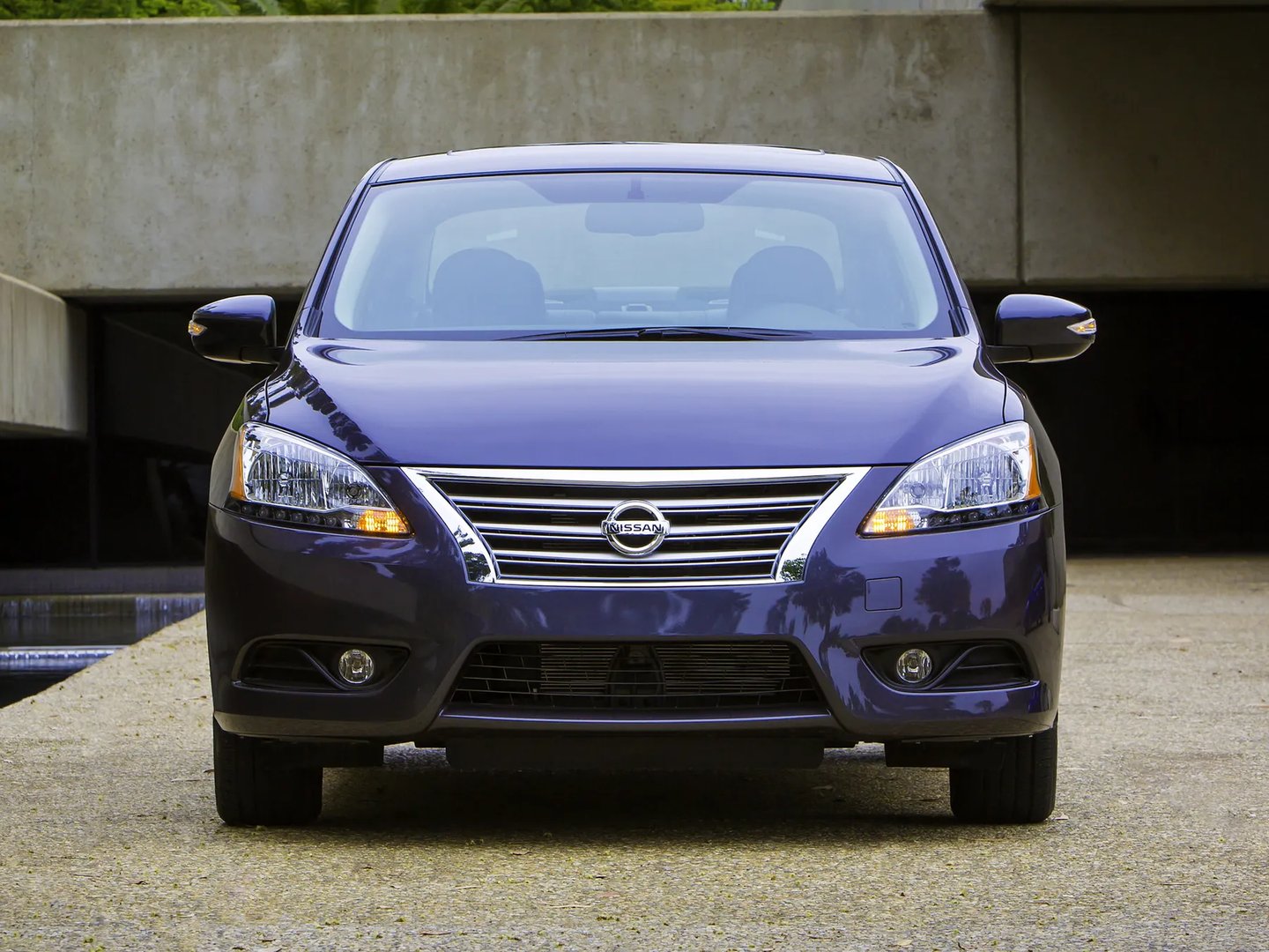 Nissan_Sentra_7_generation__Sedan__13.jpg