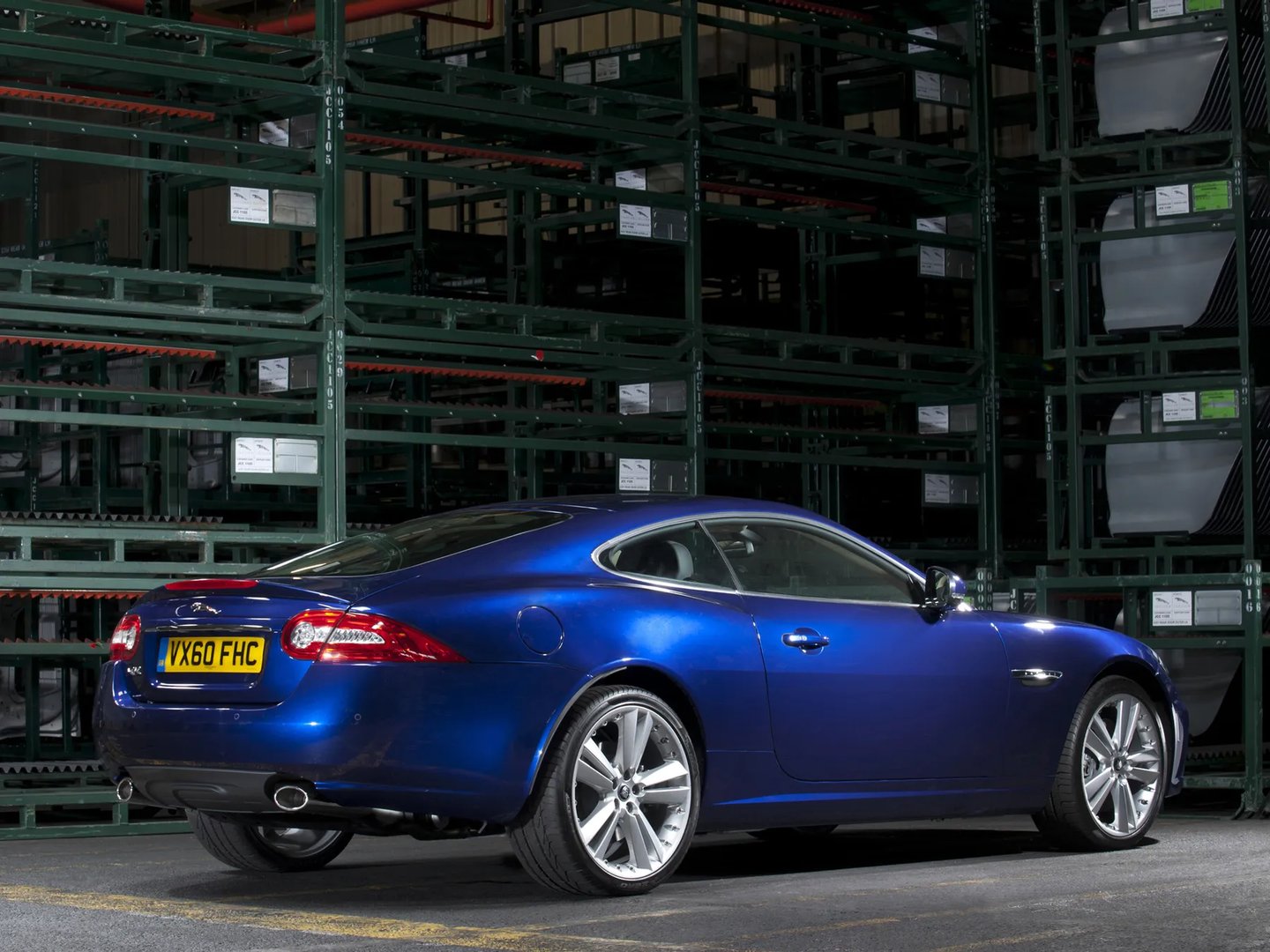 Jaguar_XK_2_generation_restyling_2__Coupe__1.jpg