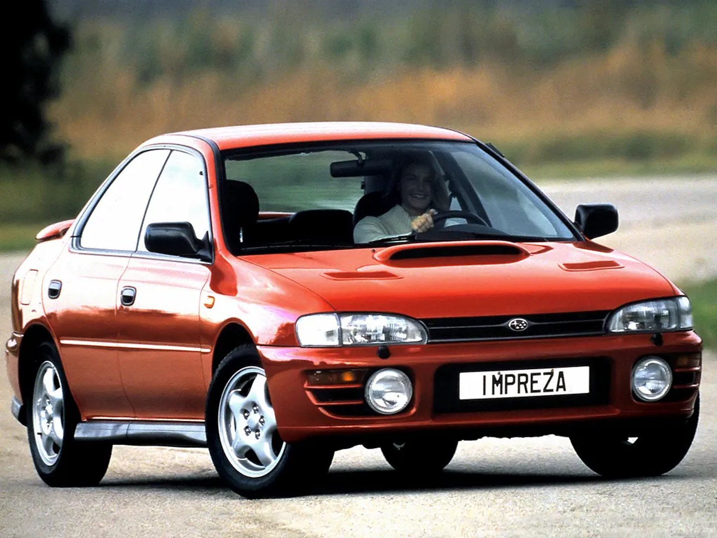 Subaru_Impreza_1_generation__Sedan__4.jpg