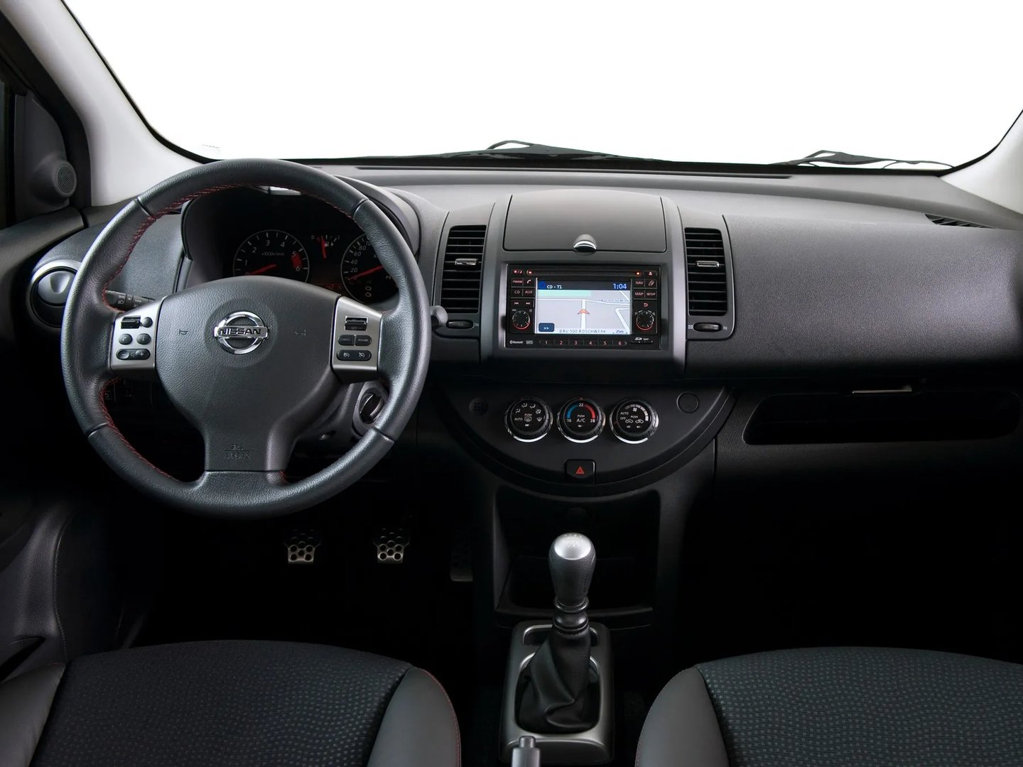 Nissan_Note_1_generation_restyling__Hatchback_5-door__10.jpg