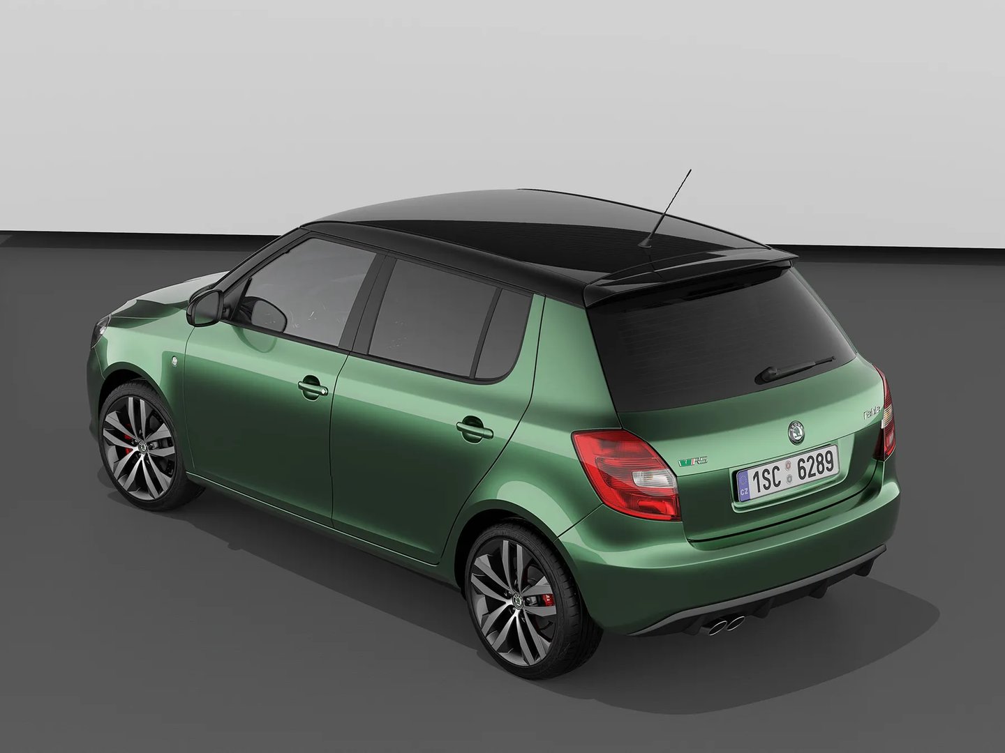 Skoda_Fabia_RS_2_generation__Hatchback_5-door__5.jpg