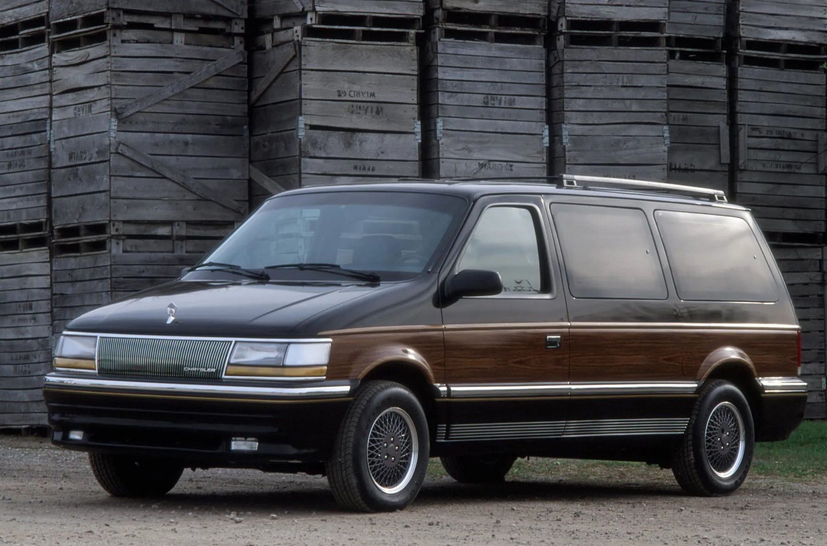 —  Minivan