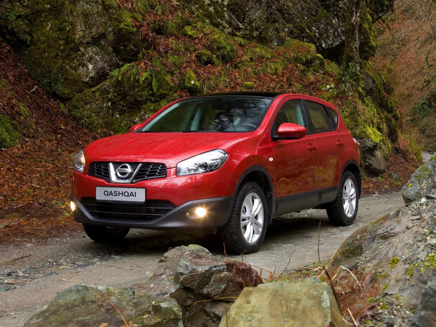 Nissan_Qashqai_1_generation_restyling__SUV_5-doors__10.jpg
