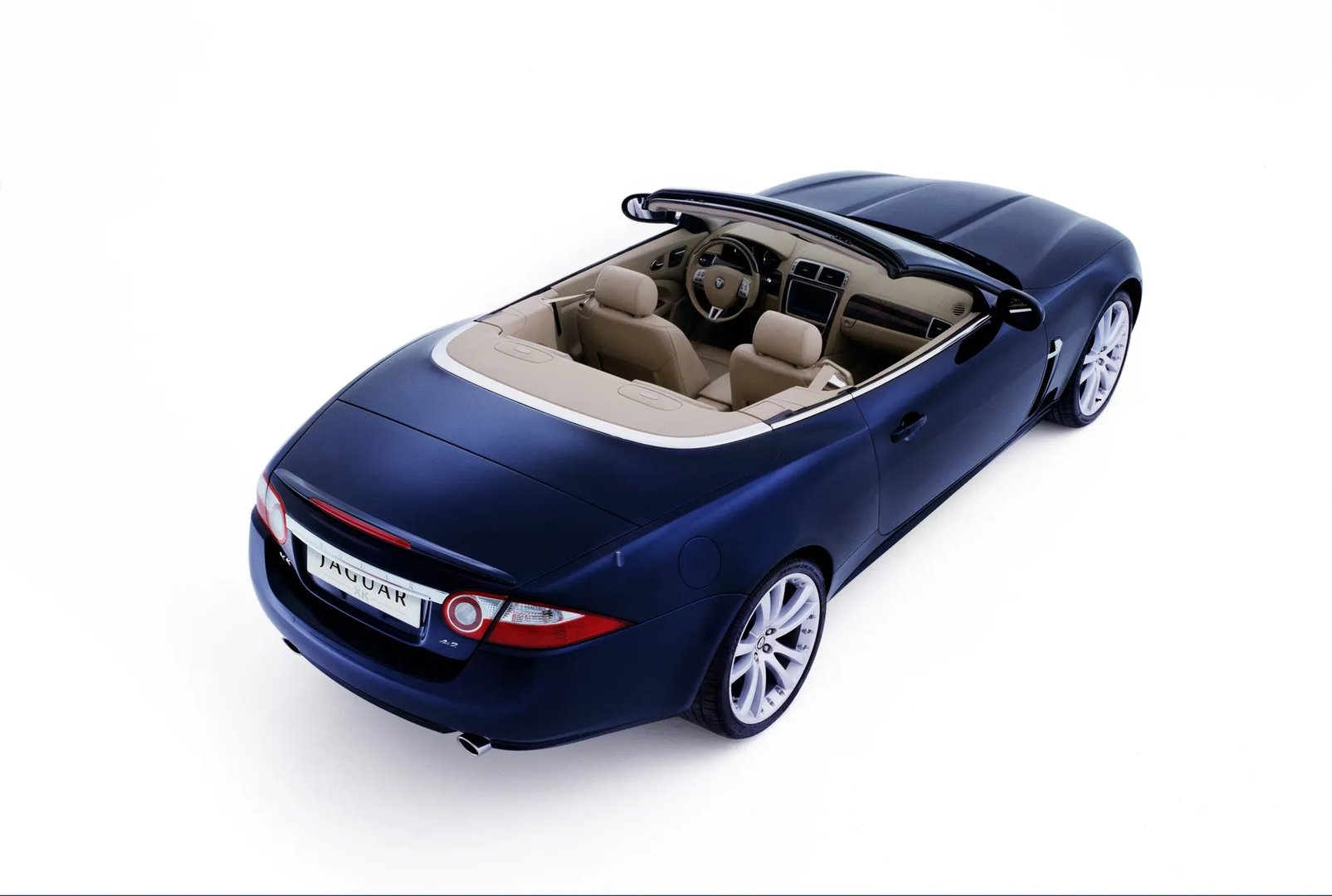 Jaguar_XK_2_generation__Cabrio__3.jpg