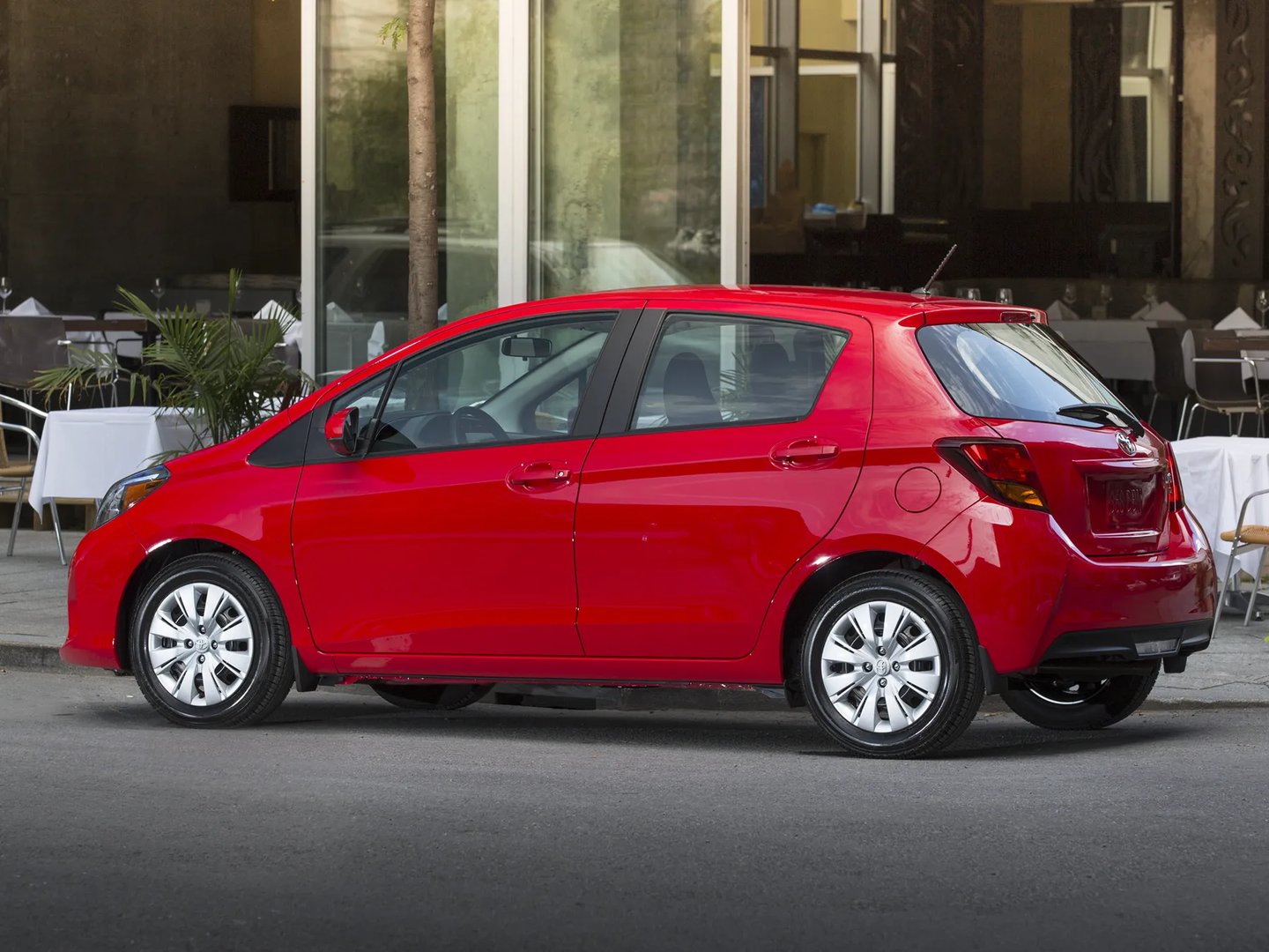 Toyota_Yaris_3_generation_restyling__Mini_5-doors__6.jpg