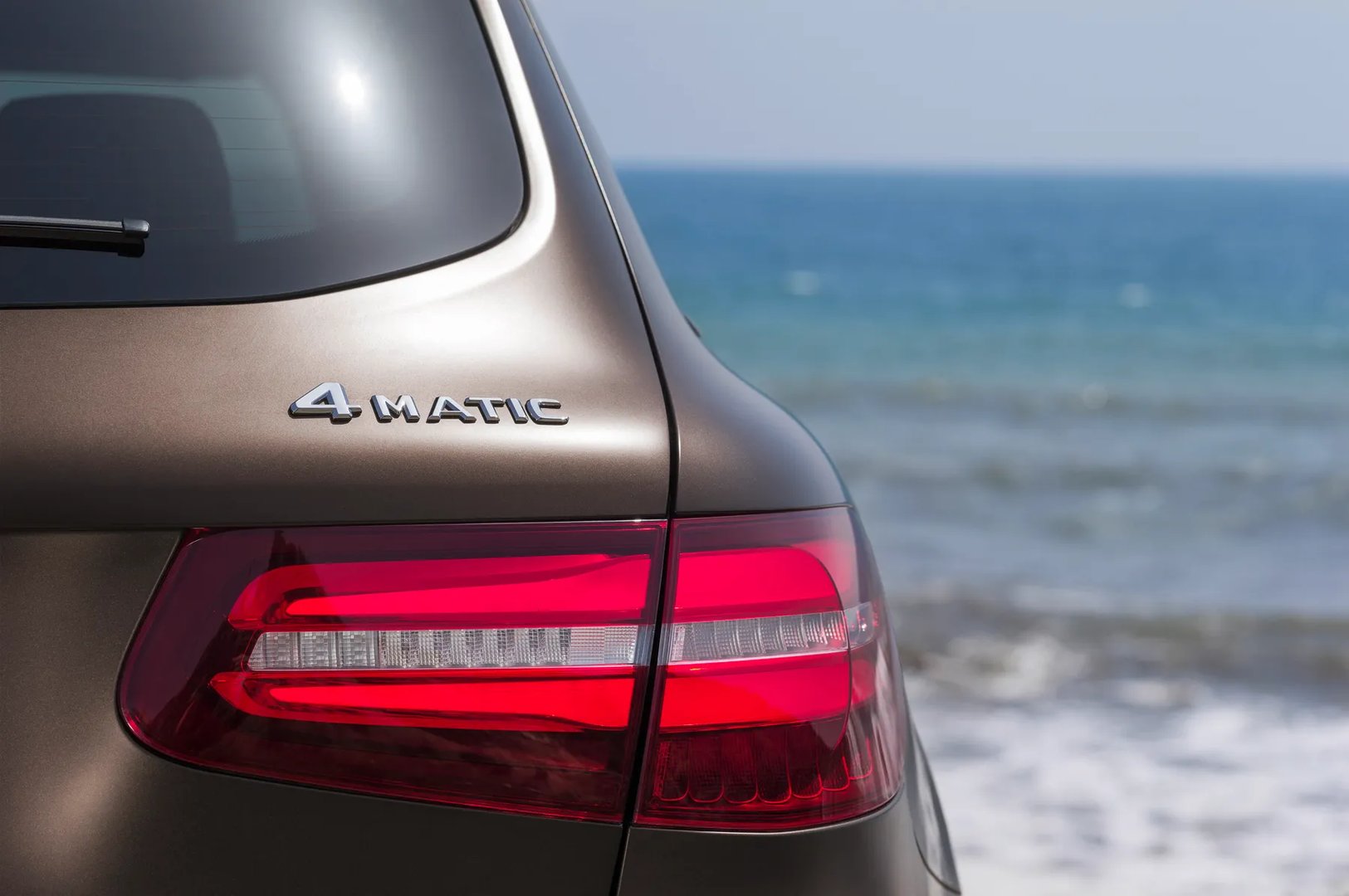 Mercedes_GLC_1_generation__SUV_5-doors__13.jpg