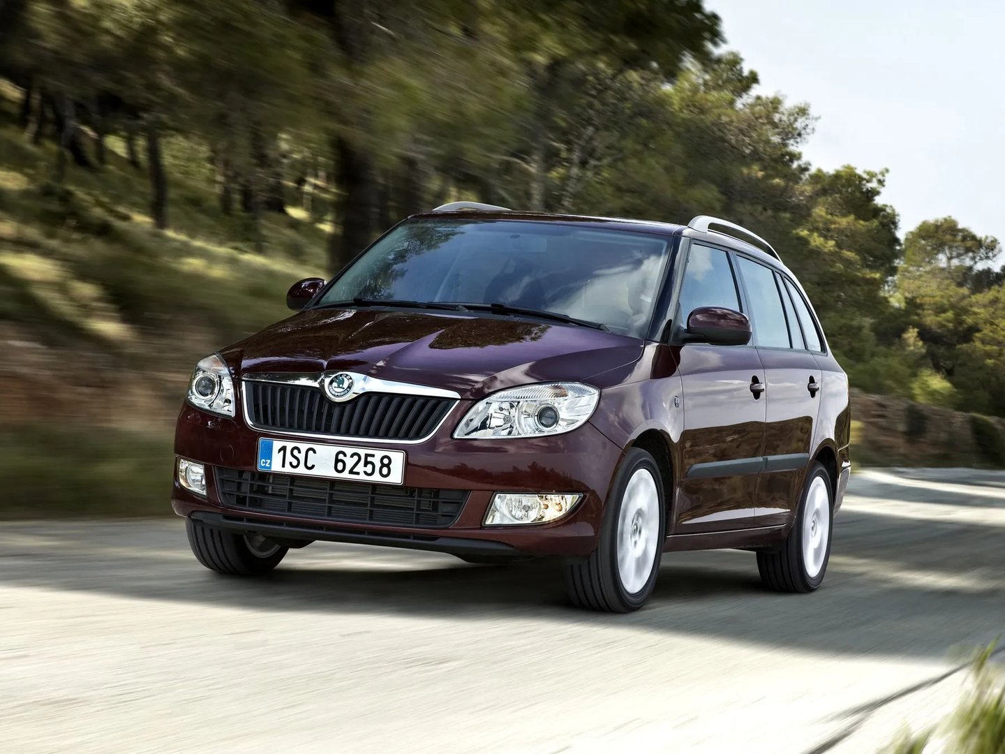 Skoda Fabia 2 generation, restyling  Estate 5-door