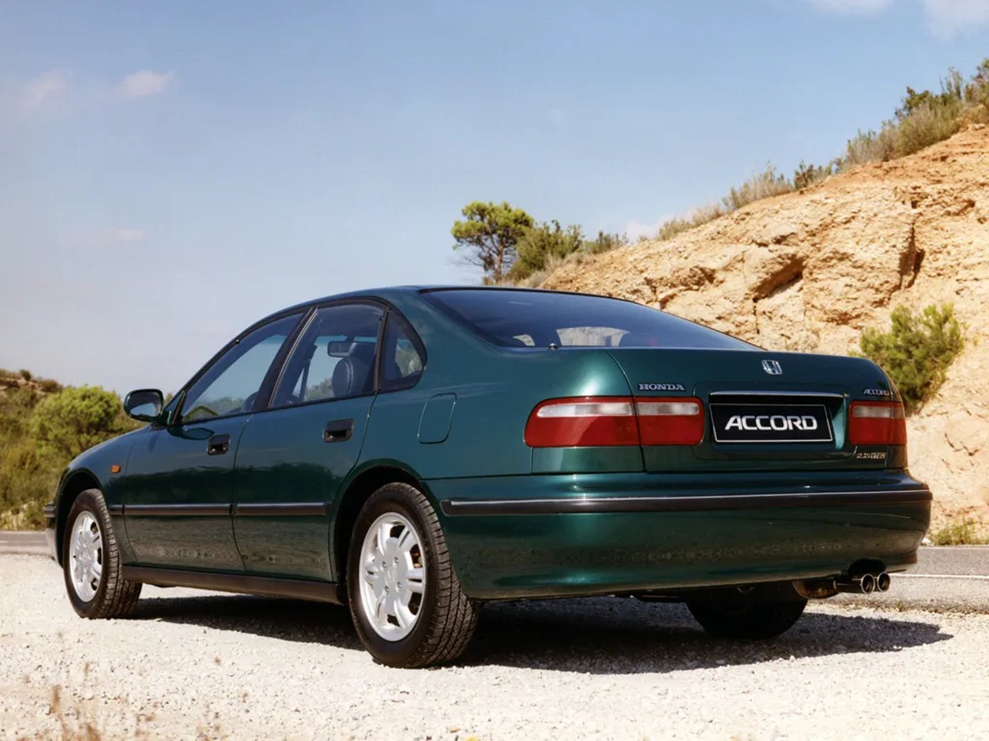 Honda_Accord_(USA)_5_generation_restyling__Sedan__8.jpg