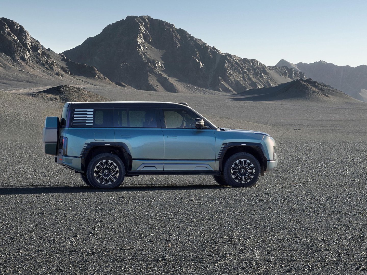 yangwang_U8_1_generation__SUV_5-doors__19.jpg
