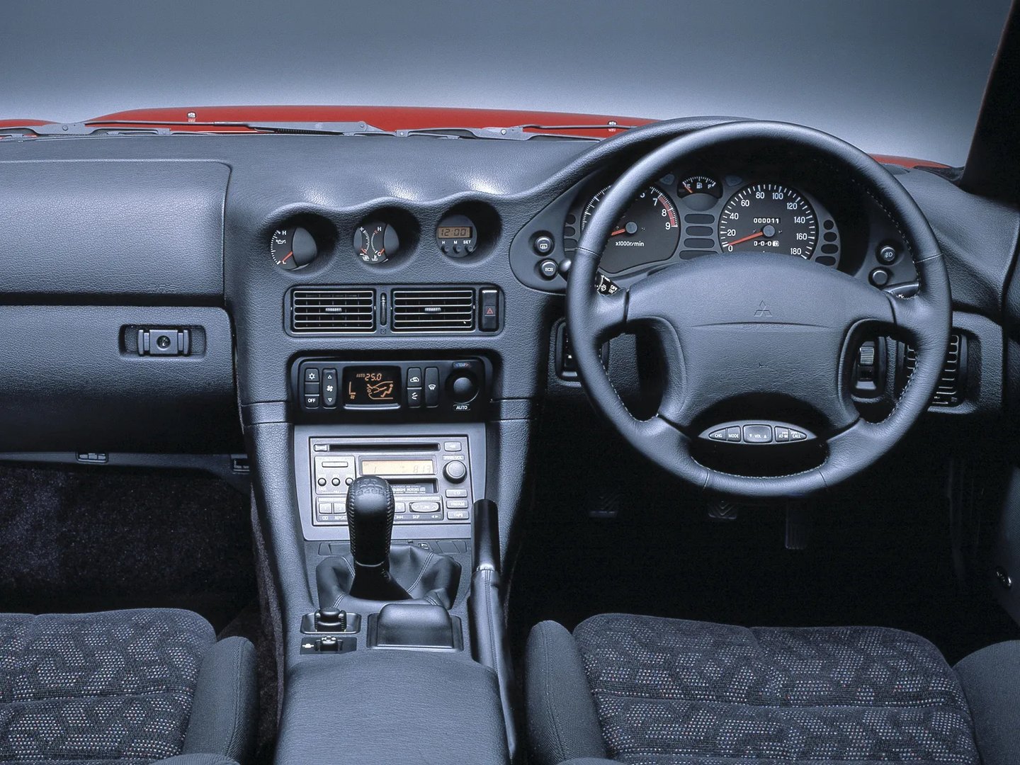 Mitsubishi_GTO_2_generation_restyling__Coupe__2.jpg