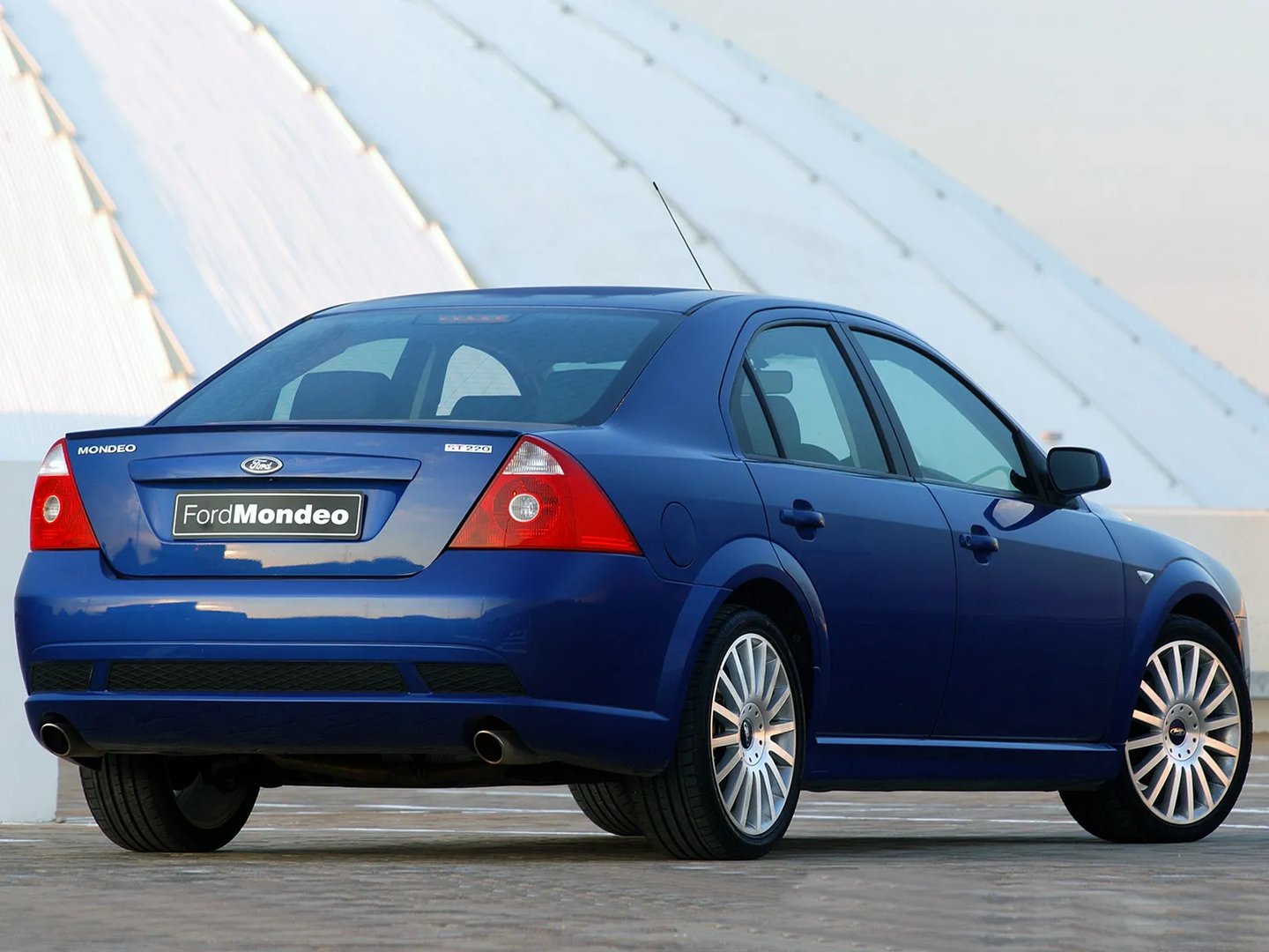 Ford_Mondeo_ST_3_generation__Sedan__1.jpg