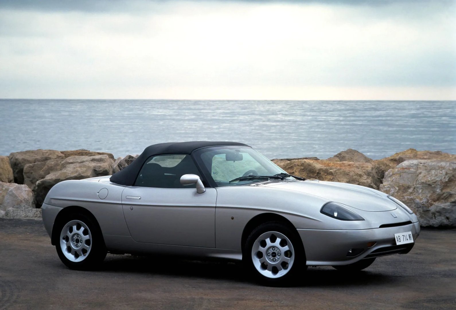 Fiat_Barchetta_1_generation__Cabrio__7.jpg
