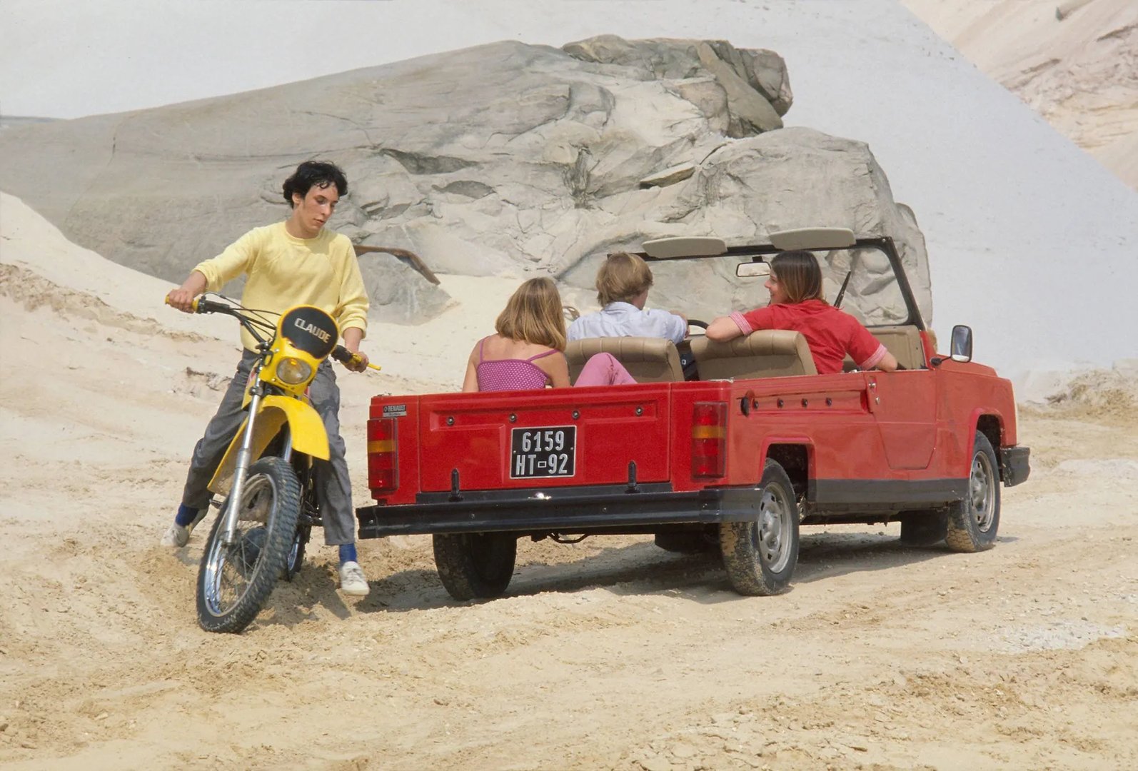 Renault_Rodeo_1_generation__SUV_cabriolet__4.jpg