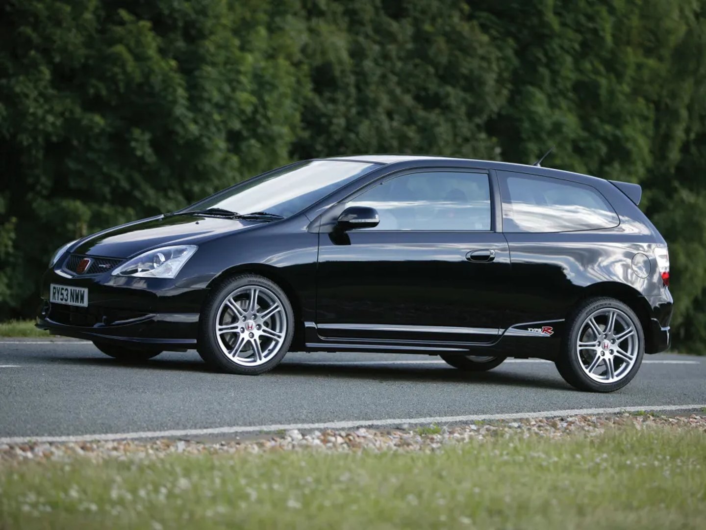 Honda_Civic_Type_R_7_generation_restyling__Hatchback_3-door__12.jpg