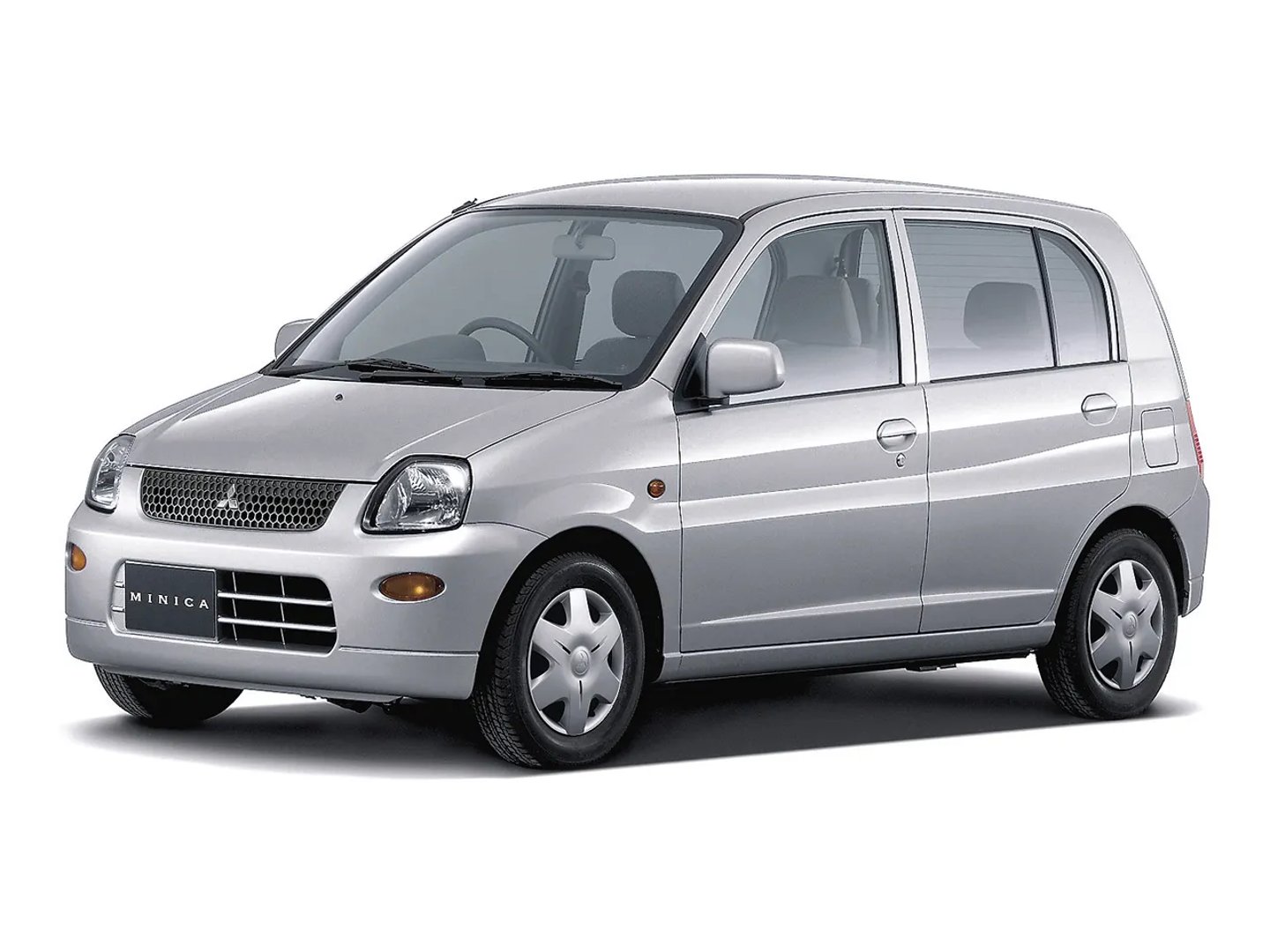 Mitsubishi Minica 8 generation  Mini 5-doors