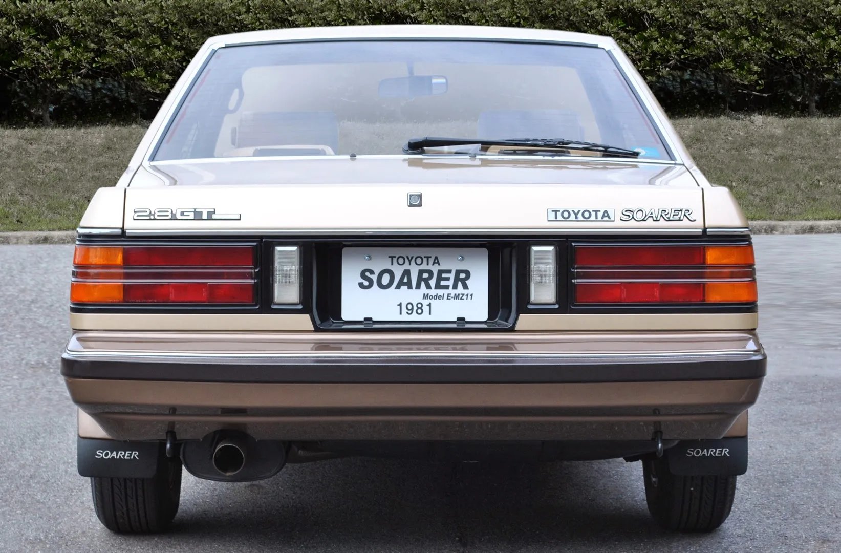 Toyota_Soarer_1_generation__Coupe__5.jpg