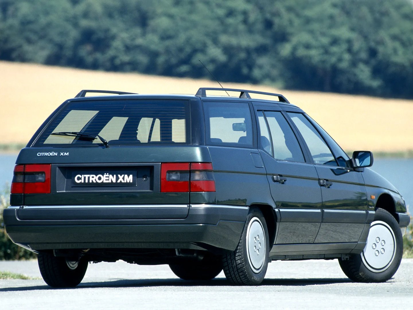 Citroen_XM_1_generation__Estate_5-door__4.jpg