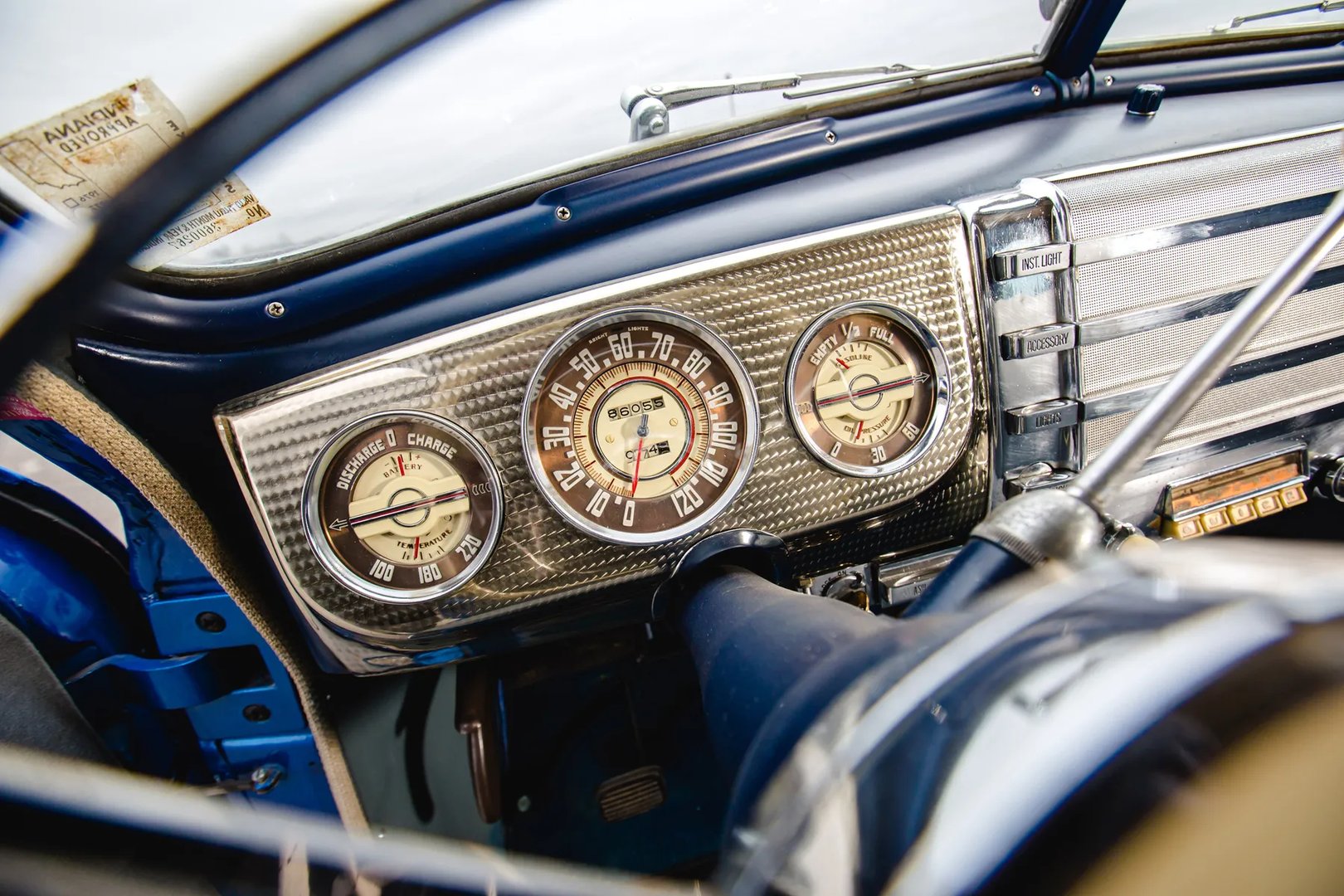 Buick_Century_1_generation__Fastback__10.jpg