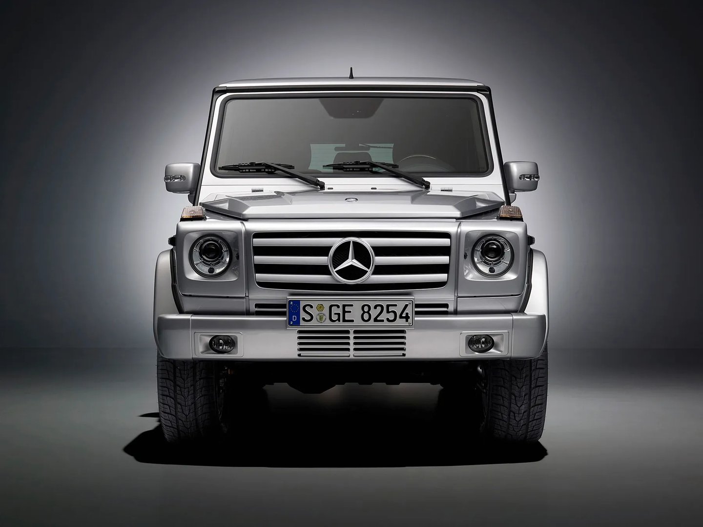 Mercedes_G-Class_2_generation_restyling_5__SUV_5-doors__11.jpg