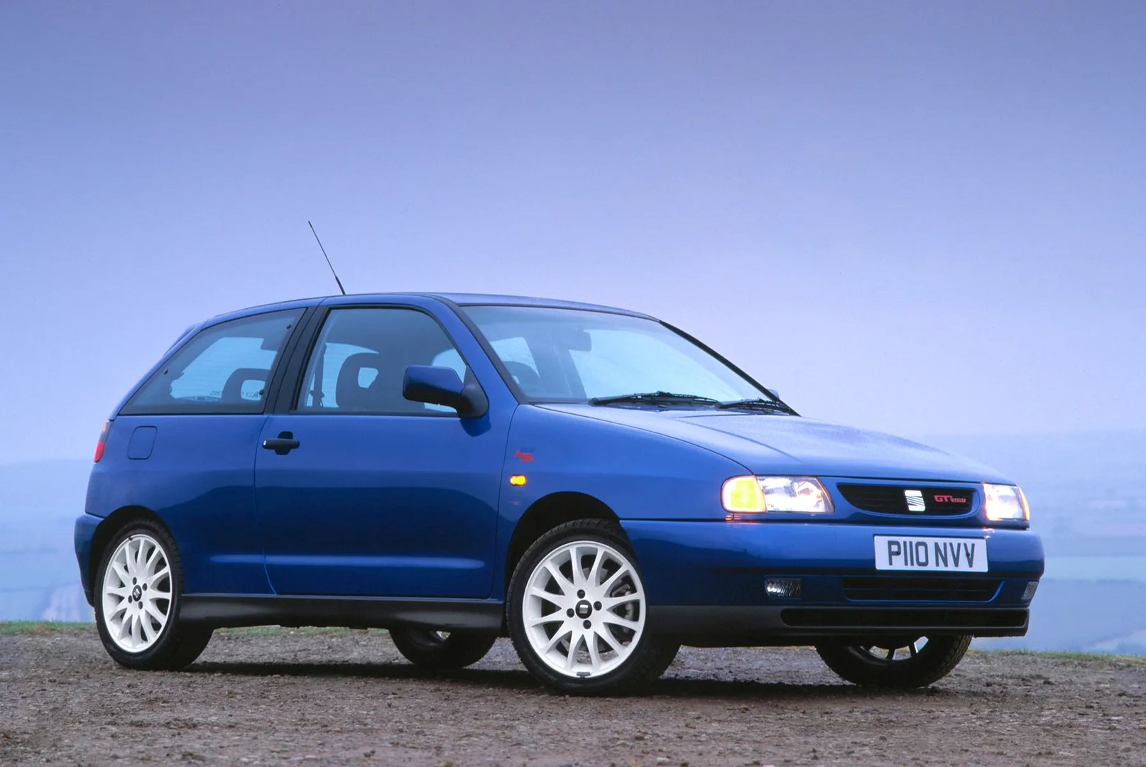 SEAT_Ibiza_Cupra_2_generation__Mini_3-doors__1.jpg
