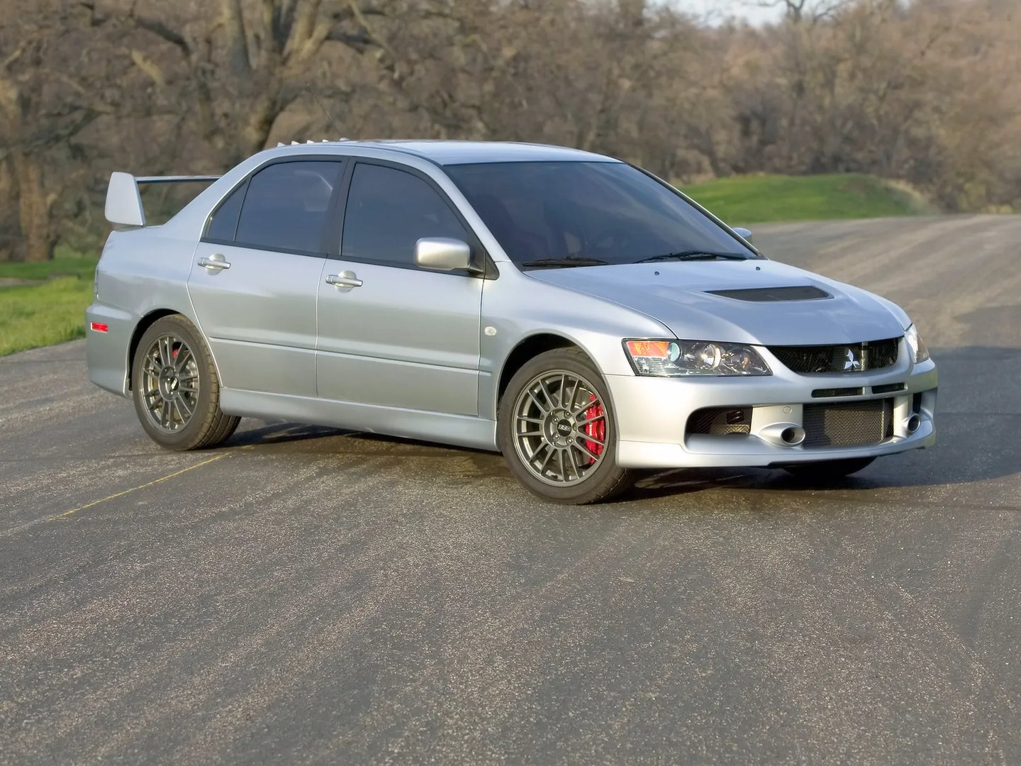 Mitsubishi_Lancer_Evolution_9_generation__Sedan__10.jpg