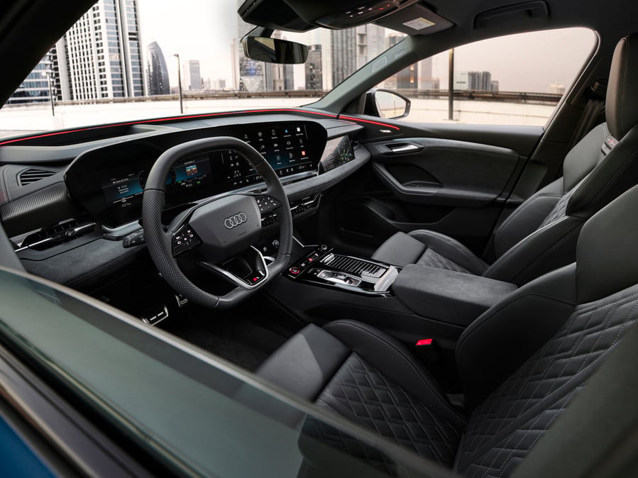 Audi Q6 Sportback e-tron Dashboard View