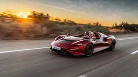mclaren Elva