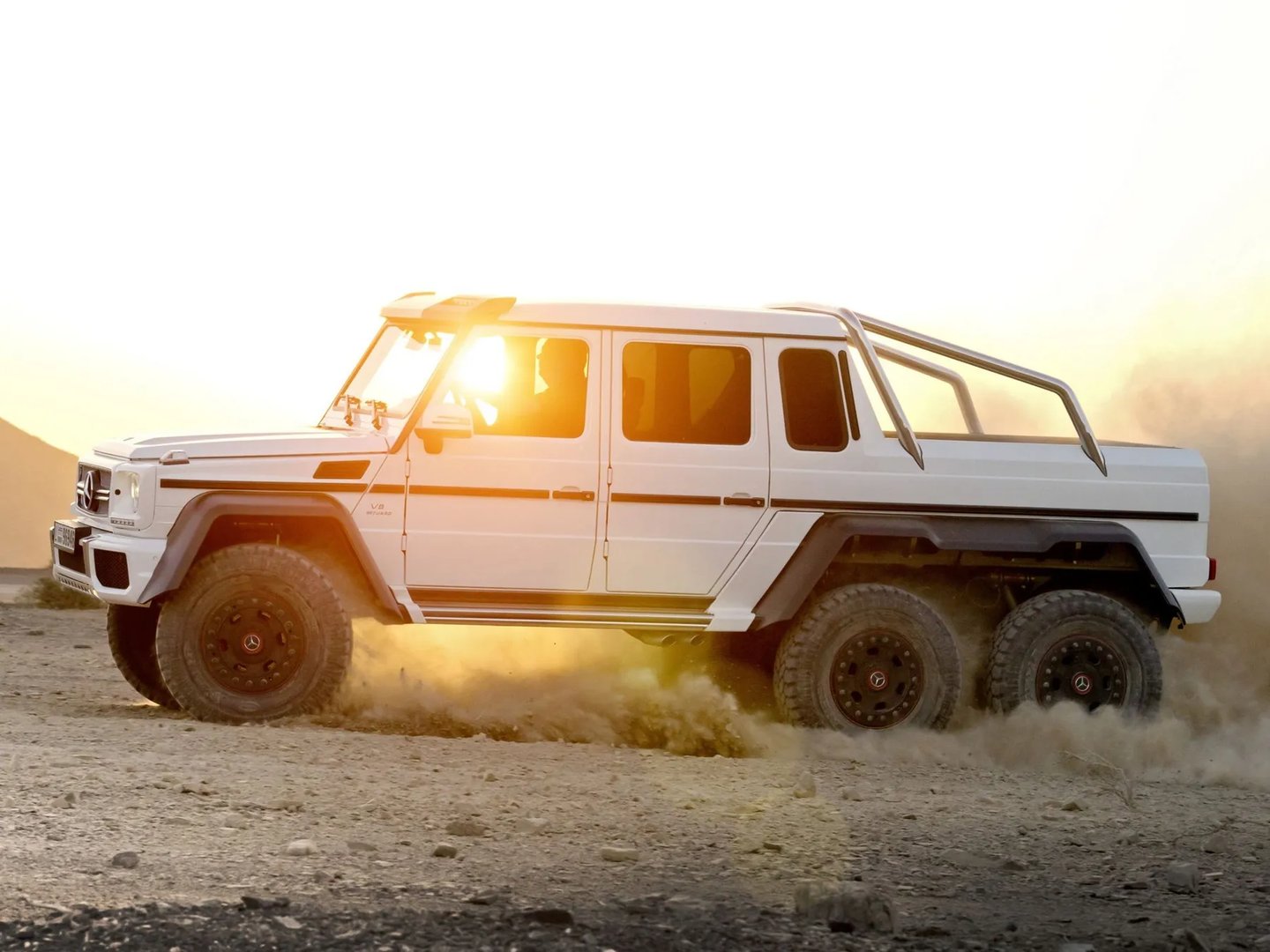 Mercedes_G-Class_AMG_1_generation_restyling_2__Pickup_double-cab__4.jpg