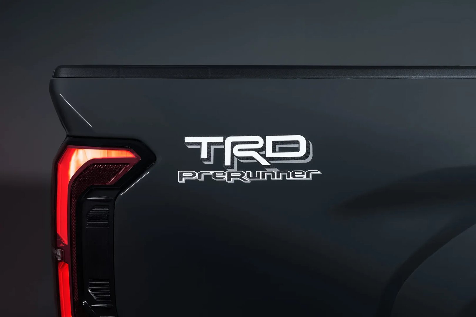 Toyota_Tacoma_4_generation__Pickup_1.5-cab__5.jpg