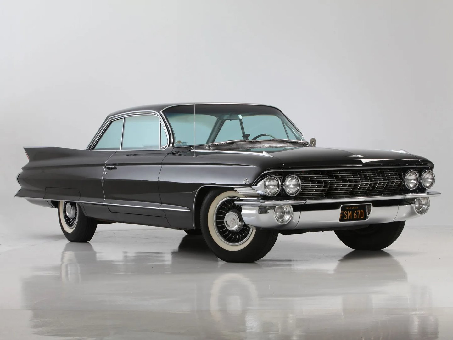 Cadillac DeVille 2 generation  Coupe