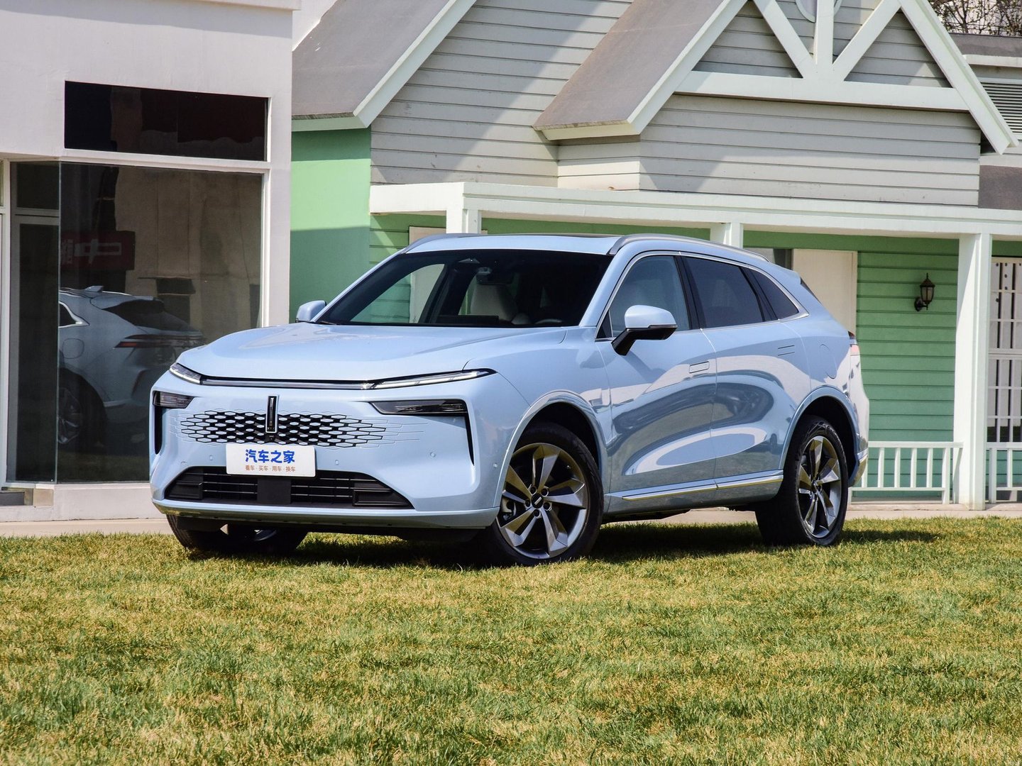 wey_Coffee_01_1_generation_restyling__SUV_5-doors__8.jpg