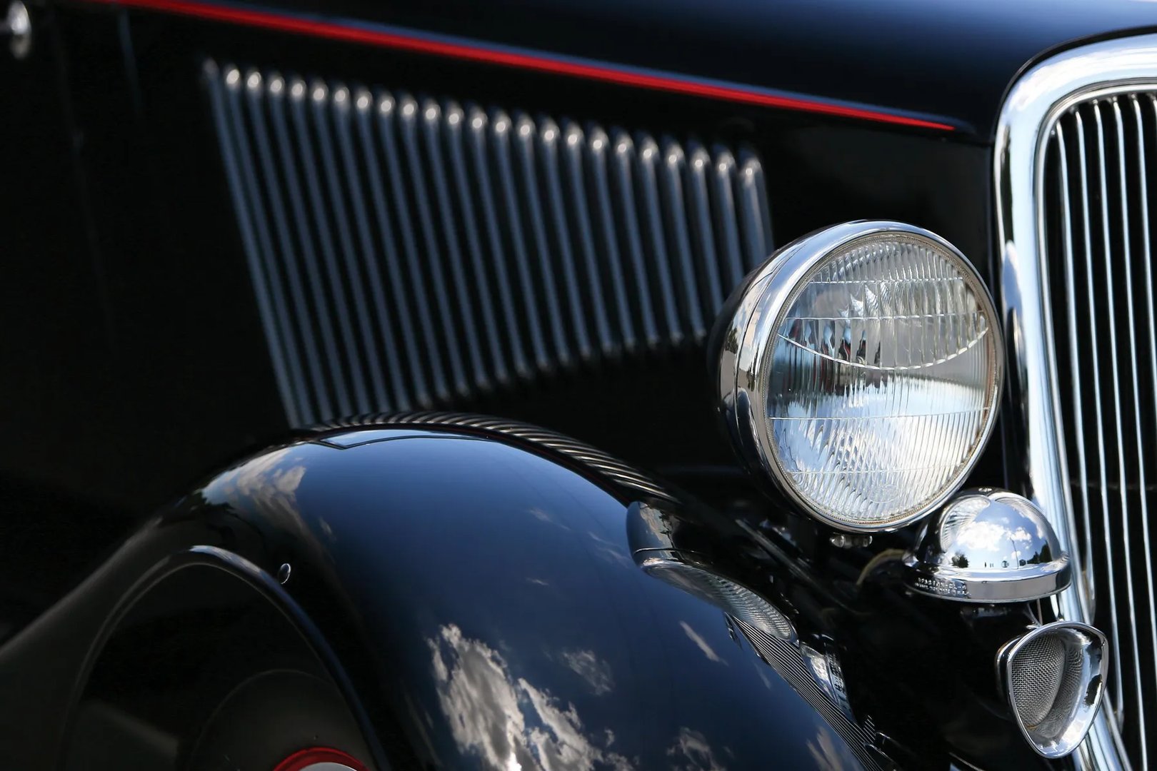 Ford_V8_1_generation__Cabrio__12.jpg