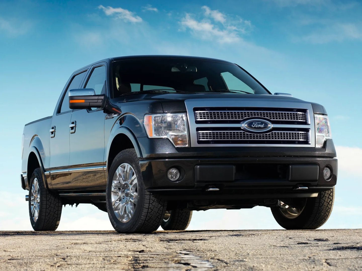 Ford F-150 12 generation  Pickup double-cab