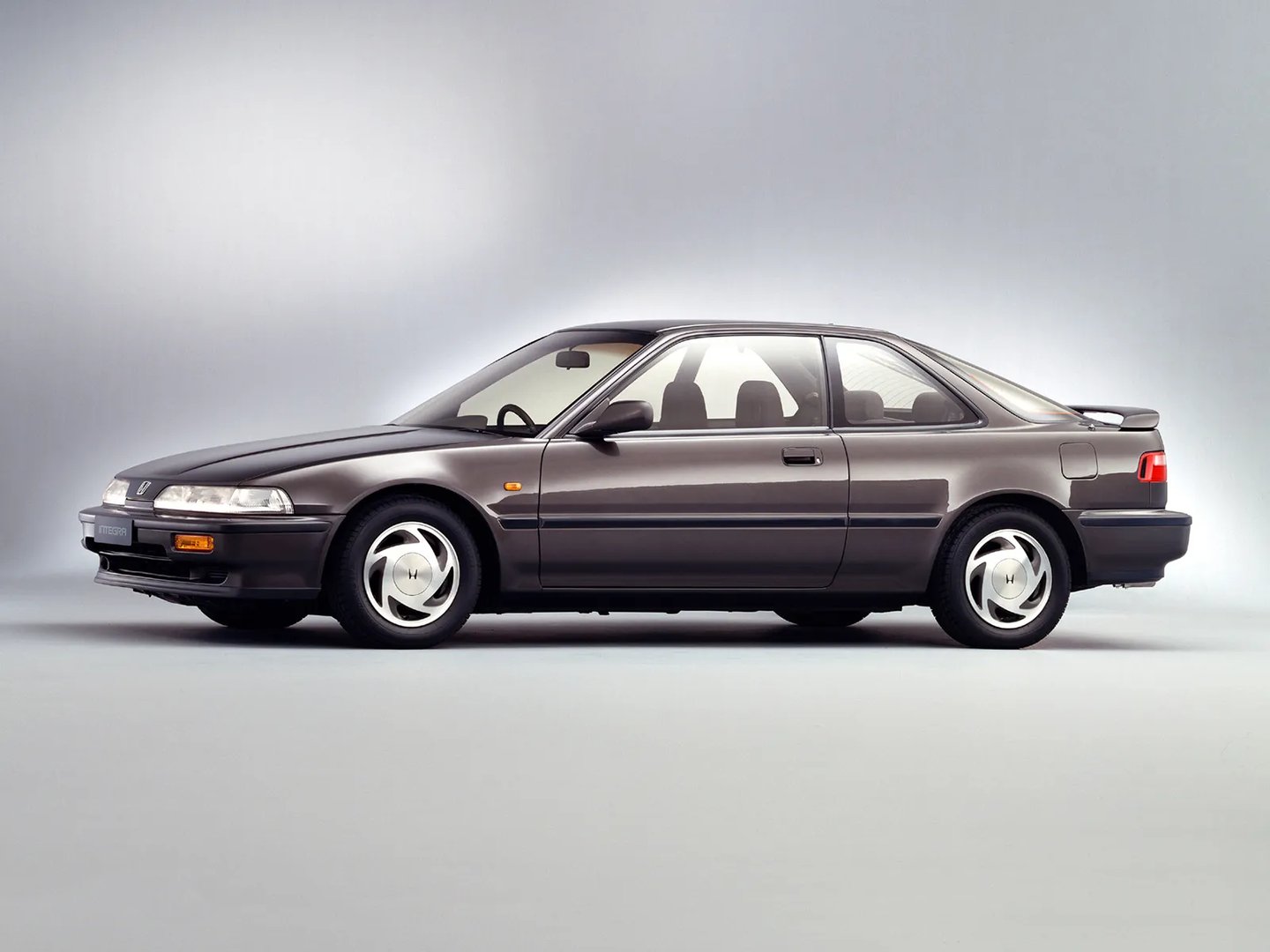 Honda_Integra_2_generation__Coupe__4.jpg