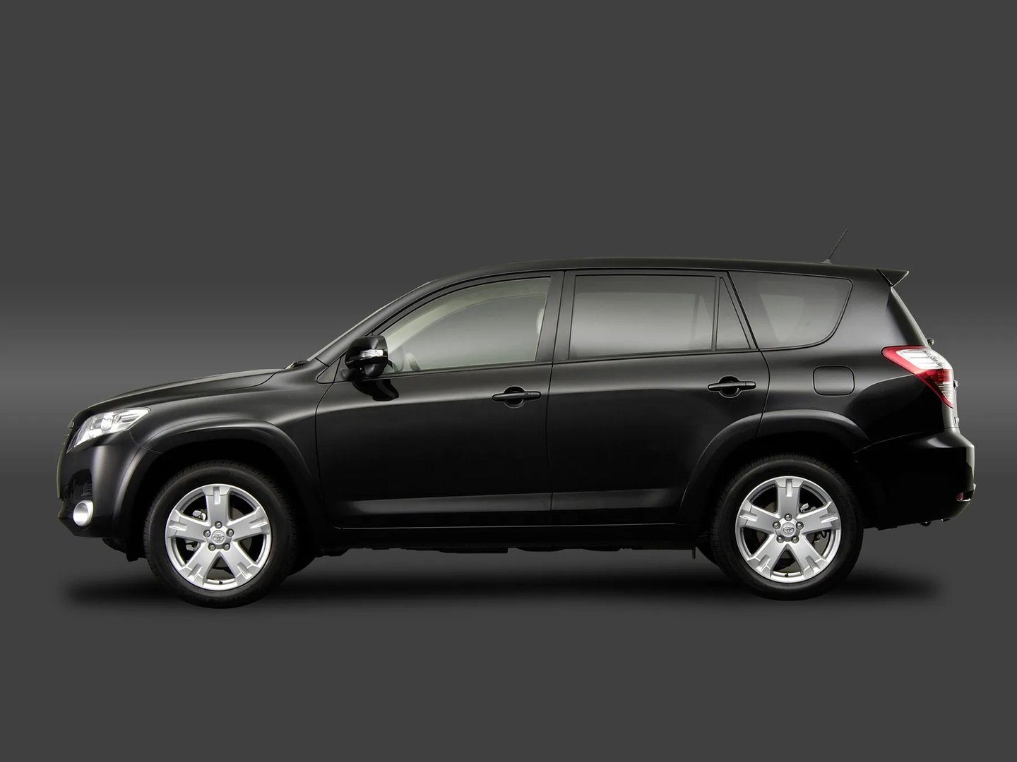 Toyota_Vanguard_1_generation__SUV_5-doors__2.jpg