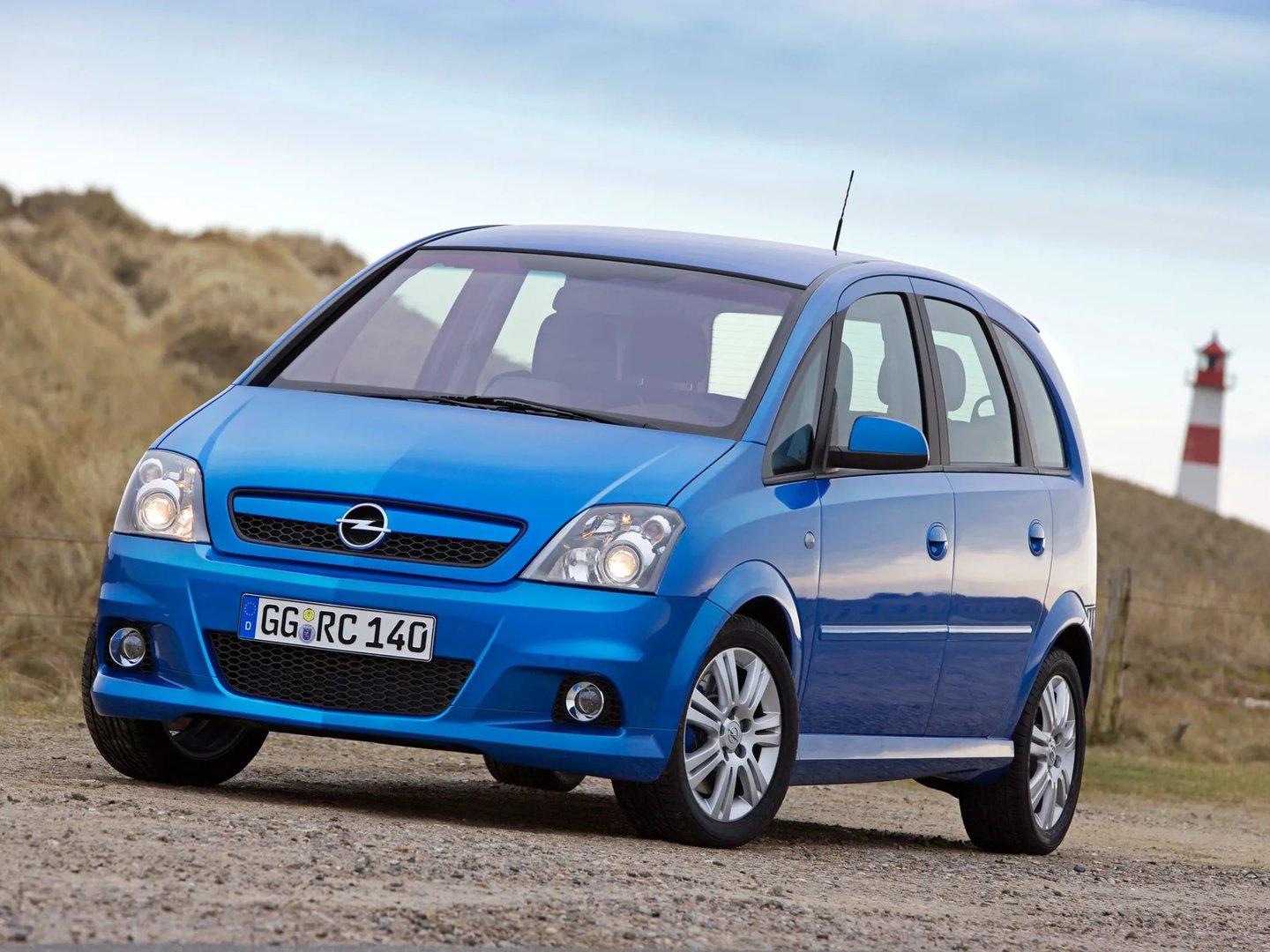 Opel_Meriva_OPC_2_generation_restyling__Compact_Van__7.jpg