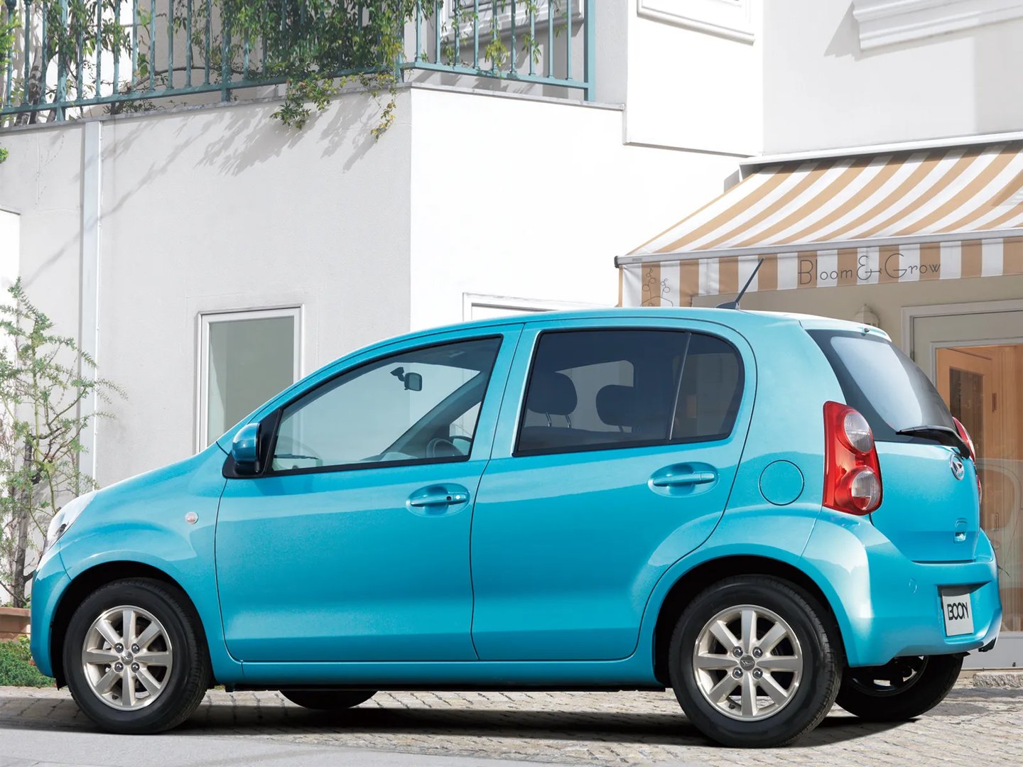 Daihatsu_Boon_2_generation__Mini_5-doors__1.jpg