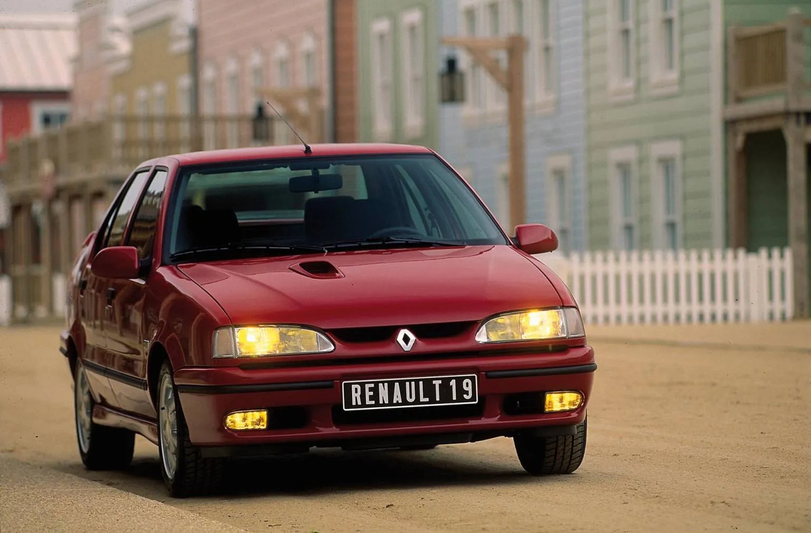 Renault 19 2 generation  Sedan