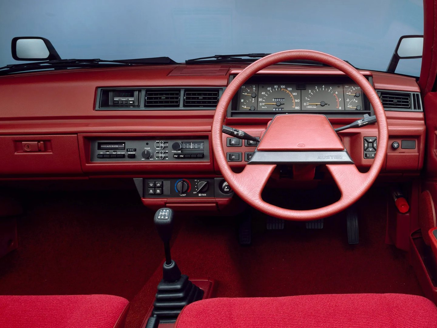 Nissan_Auster_2_generation__Hatchback_3-door__5.jpg