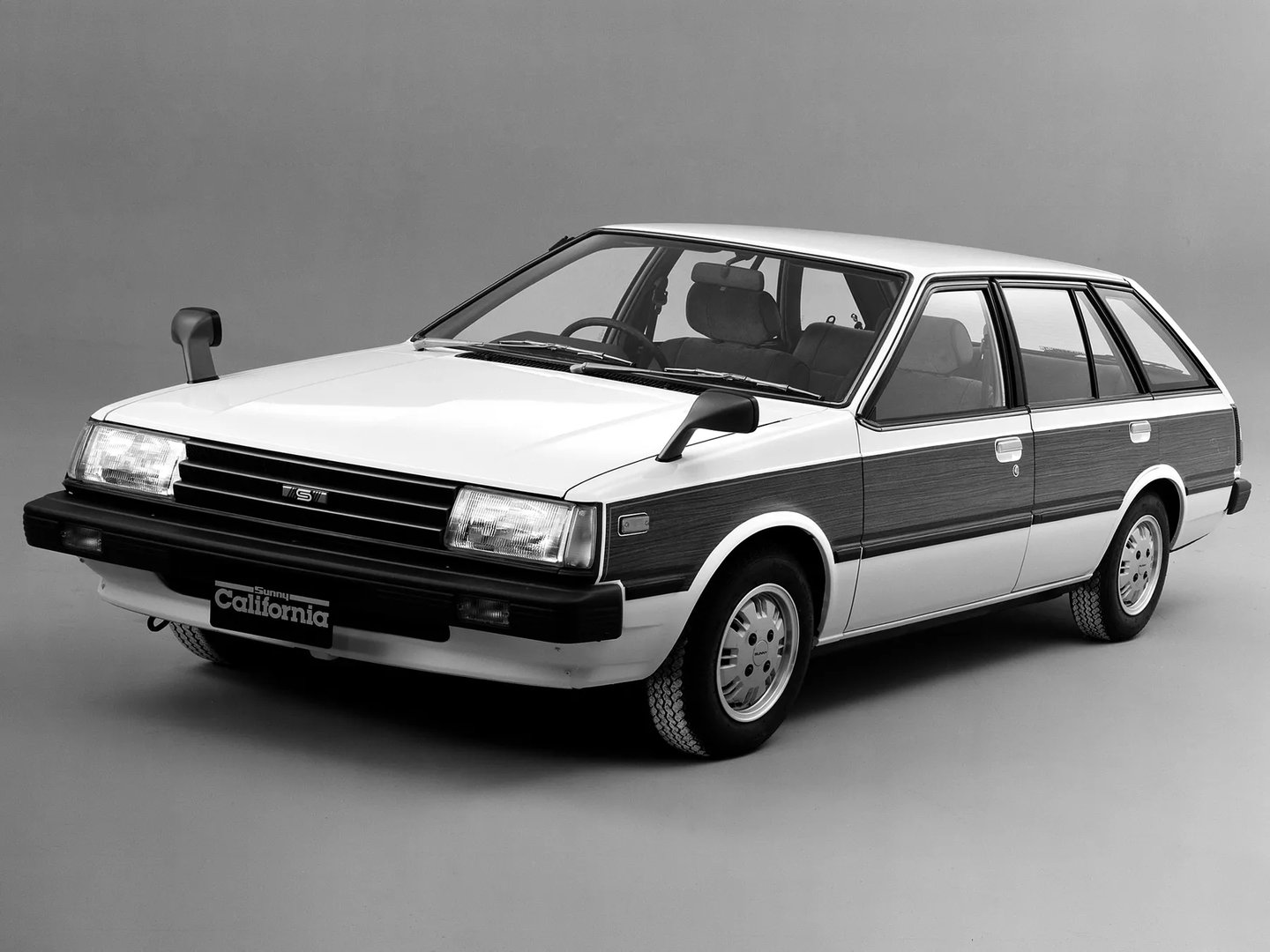 Nissan Sunny 5 generation  Estate 5-door