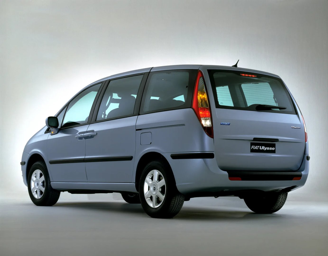 Fiat_Ulysse_2_generation__Compact_Van__2.jpg