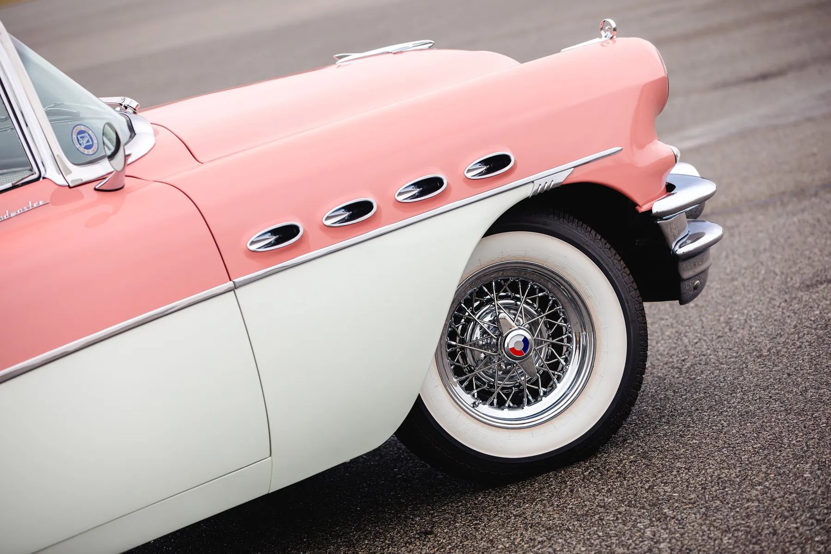 Buick_Roadmaster_6_generation__Cabrio__11.jpg